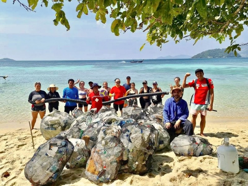 Beach Cleanup